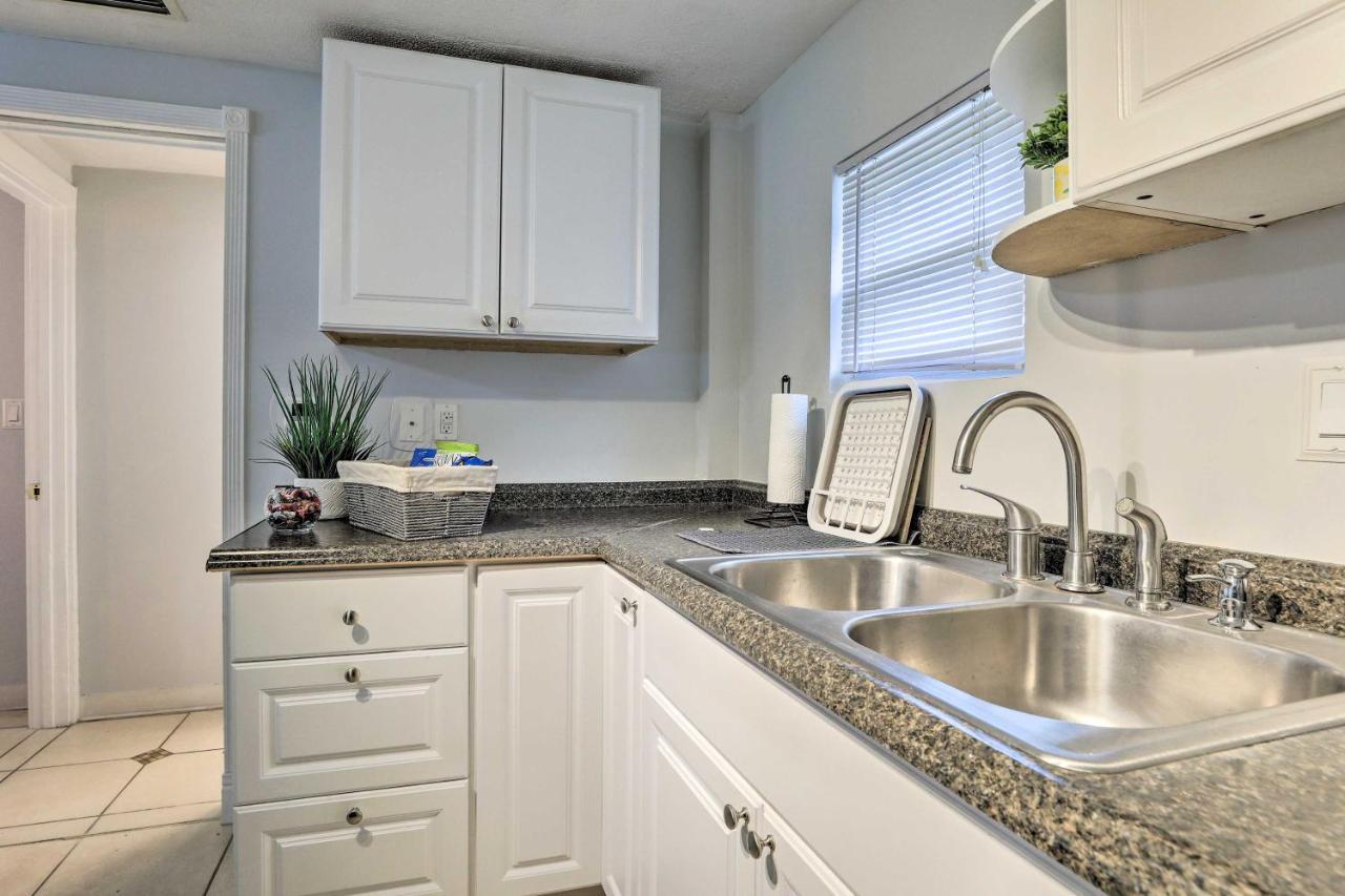 Central Sarasota Home 8 Mi To Siesta Key! Luaran gambar